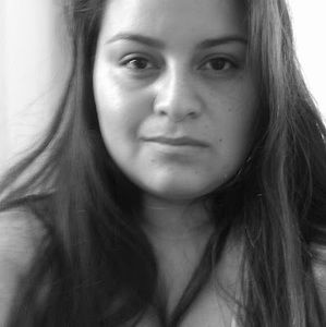 Meet your Posher, Gabriela